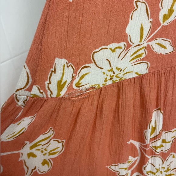 Rip Curl Button-Front Maxi Dress in Coral and White Floral - Picture 4 of 5
